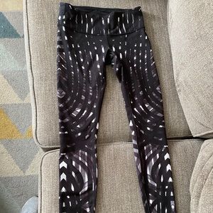 Lululemon leggings black, white and grey.